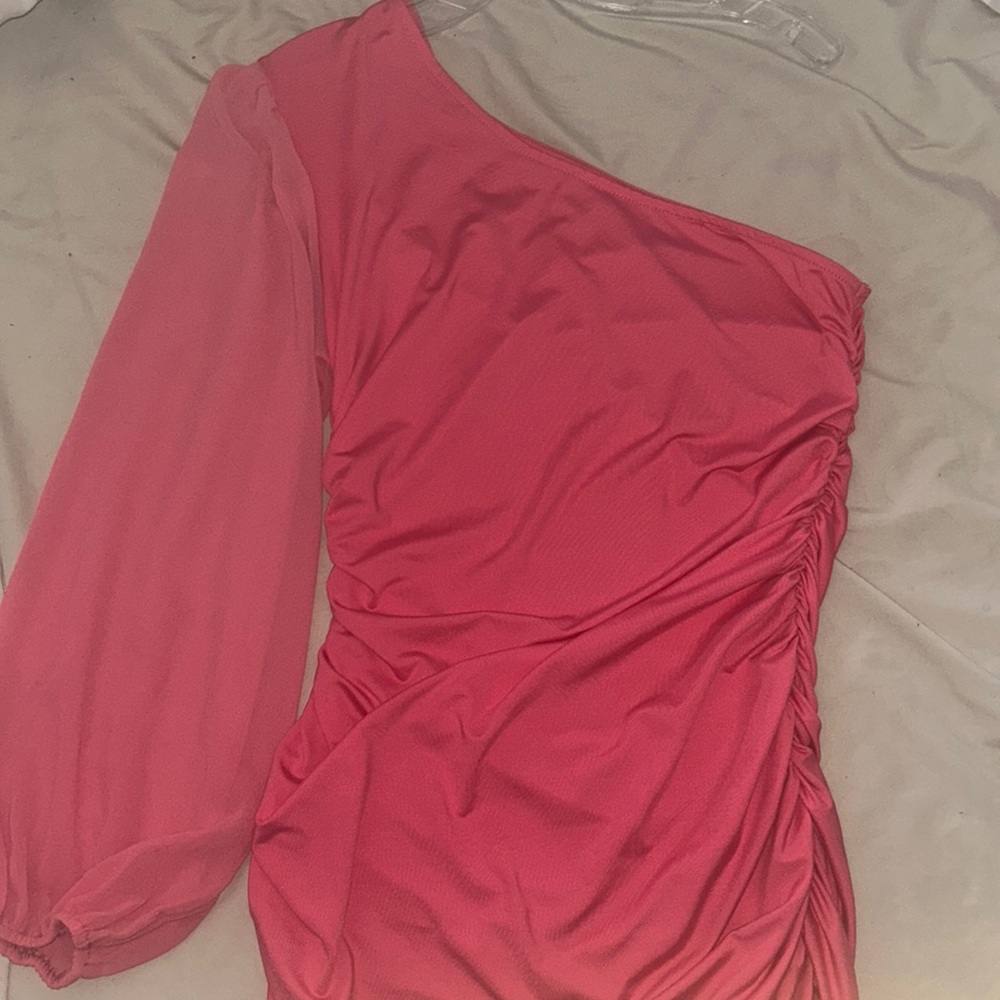reversible one puffy shoulder sleeve, bright pink mini dress Fits M/L
